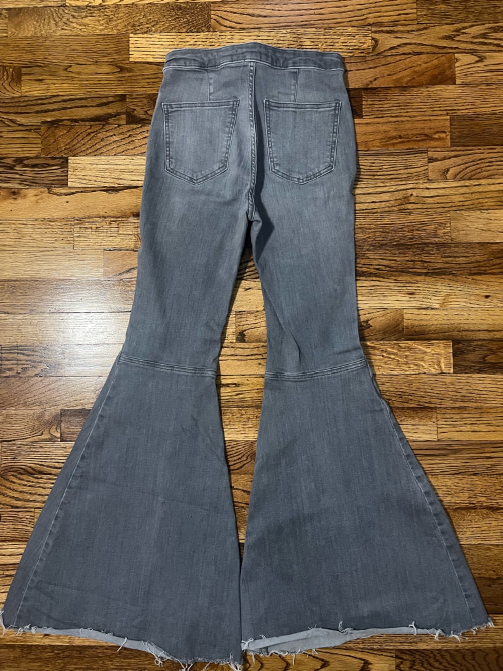Free People Gray Flare Jeans - Mid Gray Stretch Denim - Picture 6 of 6